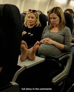Entitled Woman Put Bare Feet on Pregnant Mom’s Tray Table — Karma Hit 10 Minutes Later