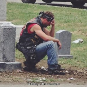 The Stranger at My Wife’s Grave Revealed a Heartbreaking Secret That Changed Everything