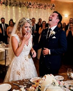 My Groom Smashed My Face into the Cake During the Cake Cutting as a “Joke” — I Was on the Verge of Tears When My Brother Shocked Everyone