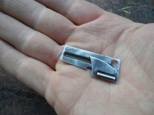 The Tiny Metal Tool That Outlived Generations Why The P-38 Can Opener Still Matters Today