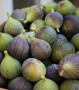 Adding Figs to Your Diet: Supporting Joint Comfort and Everyday Mobility Naturally